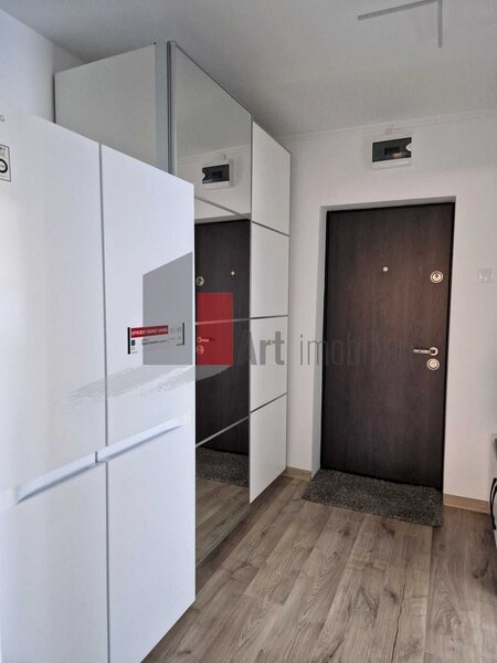 Calea Crangasi, inchiriez apartament 2 camere.