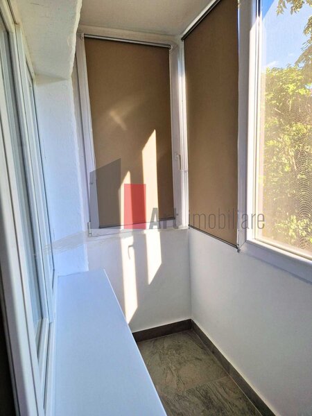 Calea Crangasi, inchiriez apartament 2 camere.